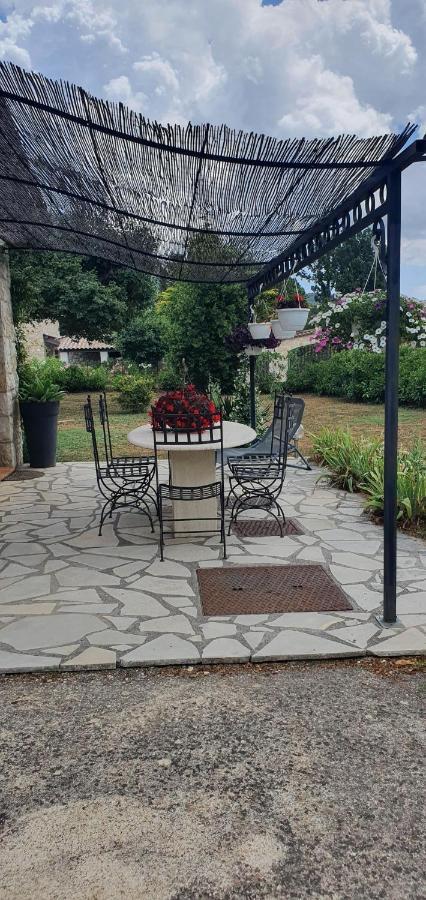 Chez Dom & Albert Saint-Cezaire-sur-Siagne Exterior photo